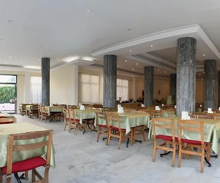 Sun Maris Hotel